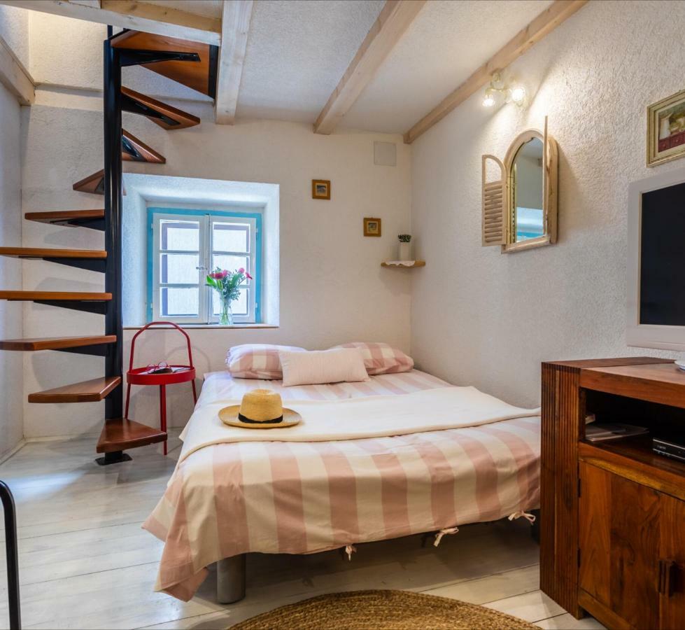 Apartman Valdi Baška Екстериор снимка